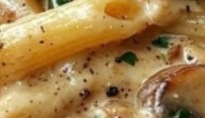 Creamy Mushroom and Asparagus Chicken Penne